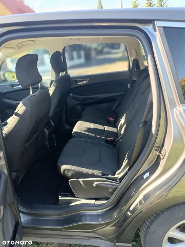 Ford S-Max - 8