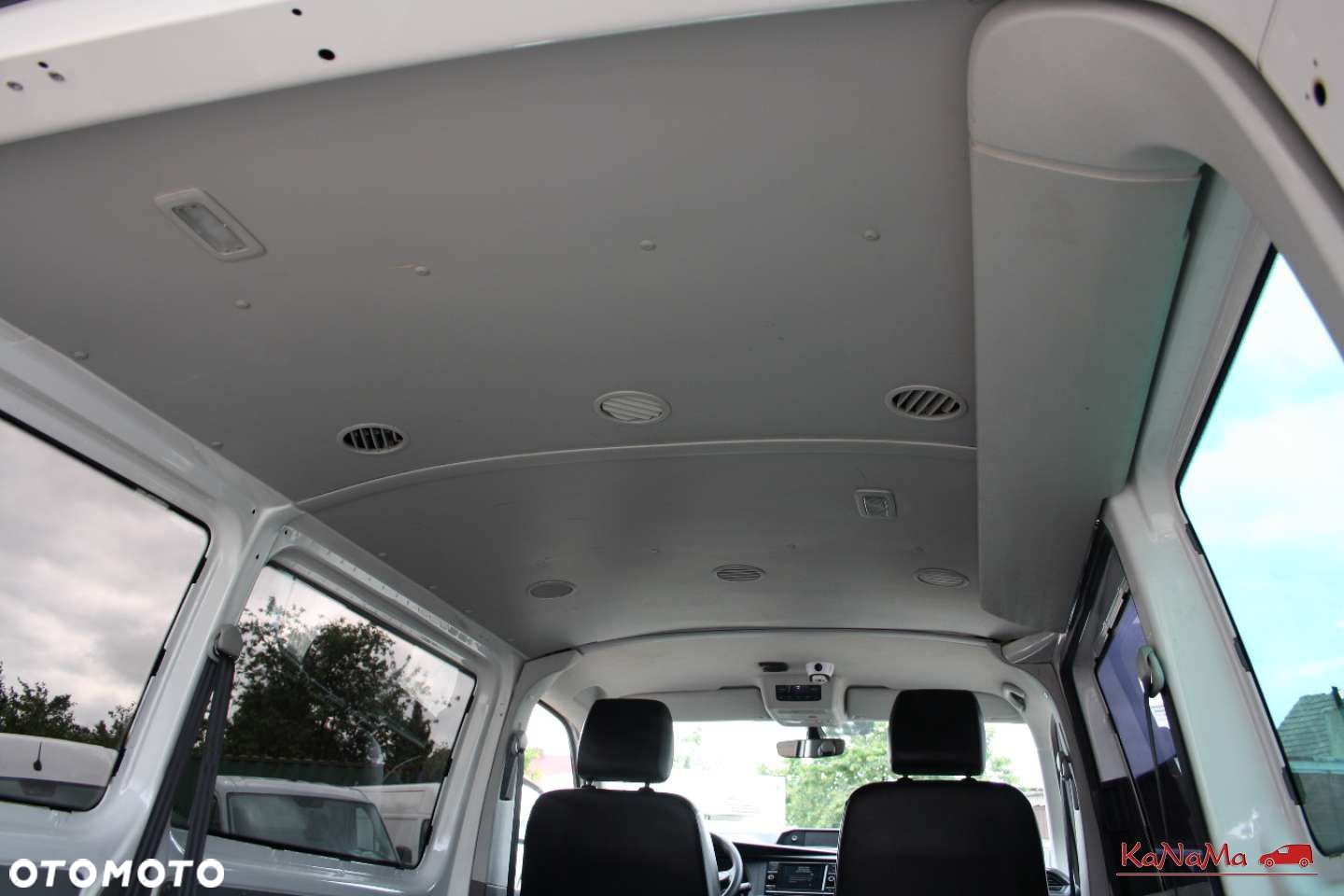 Volkswagen Transporter - 16