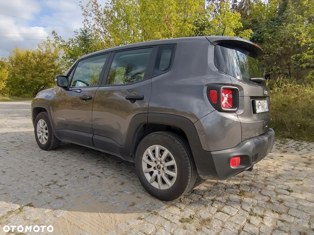 Jeep Renegade 1.6 E-TorQ Sport FWD - 5