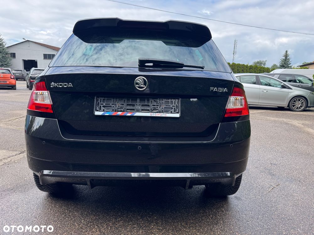 Skoda Fabia 1.0 TSI Monte Carlo - 8