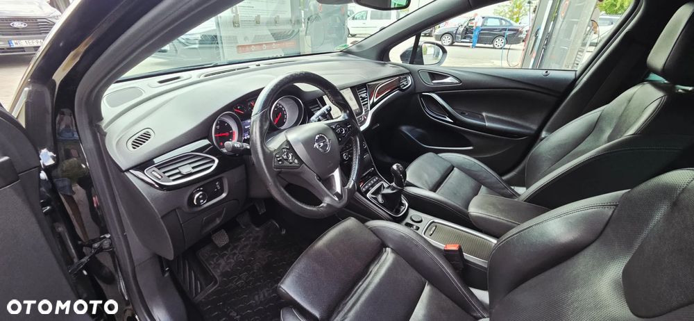 Opel Astra 1.6 BiTurbo D Start/Stop Sports Tourer Ultimate - 27