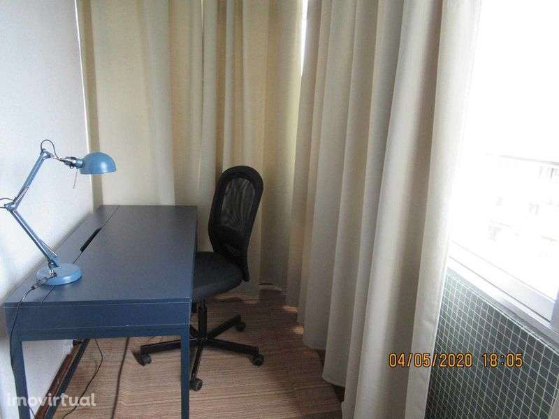 Apartamento T1 perto Alameda - Grande imagem: 5/9