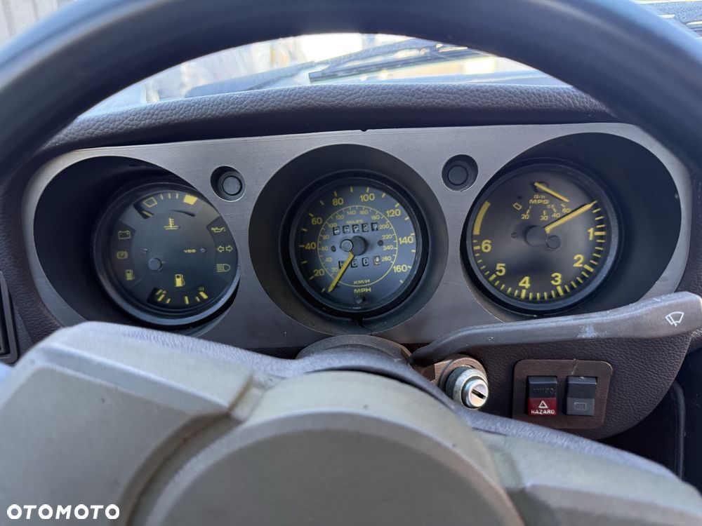 Porsche 944 - 7