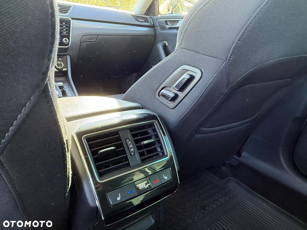 Skoda Superb - 20