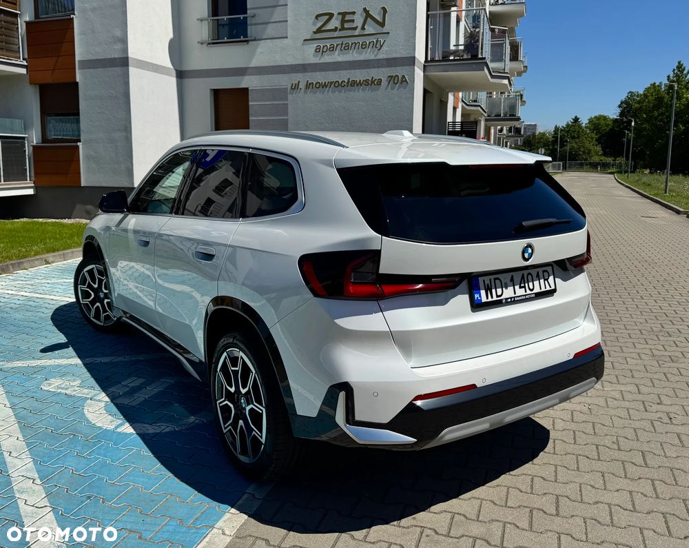 BMW X1 sDrive18i xLine - 4