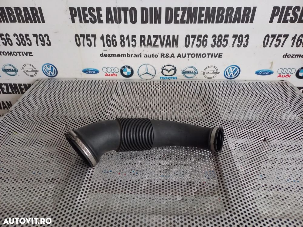 Furtun Tubulatura Admisie Aer Audi A8 4H D4 3.0 Tdi An 2010-2011-2012-2013-2014-2015-2016-2017 Cod - 5
