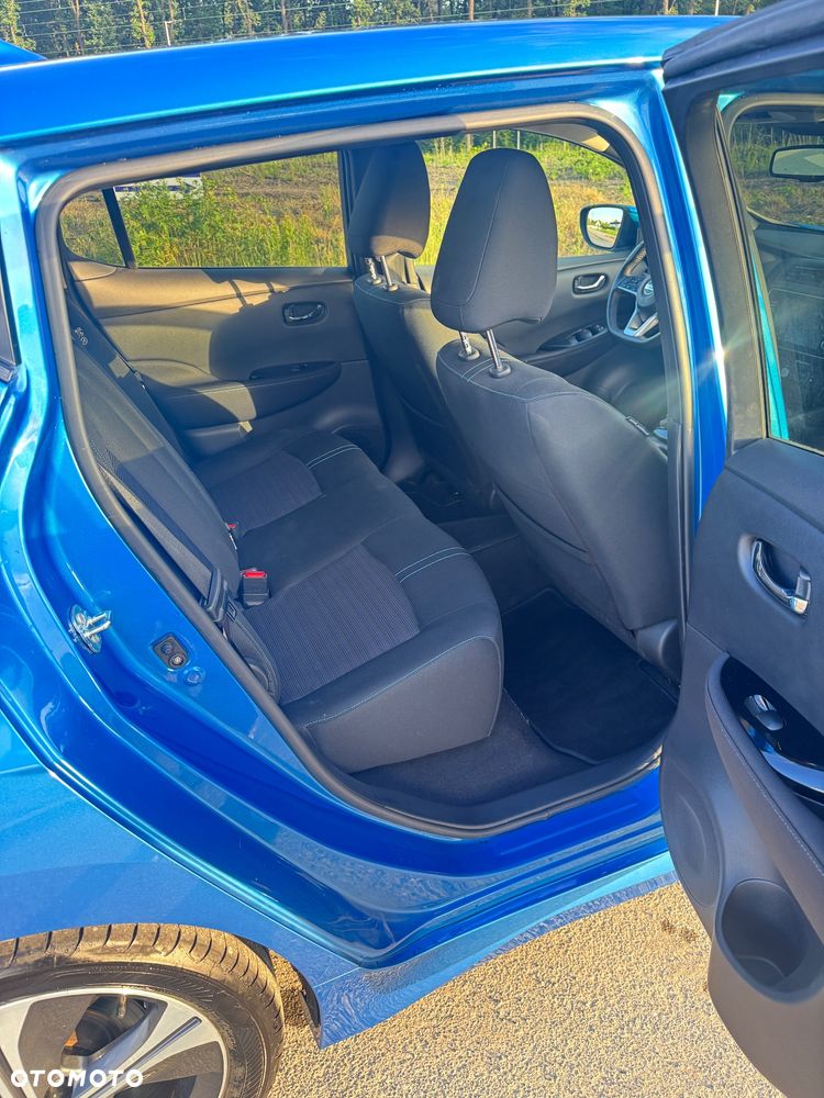 Nissan Leaf - 22