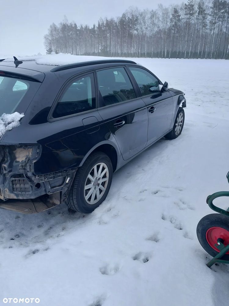 Audi A4 Avant 2.0 TDI DPF Ambiente - 5