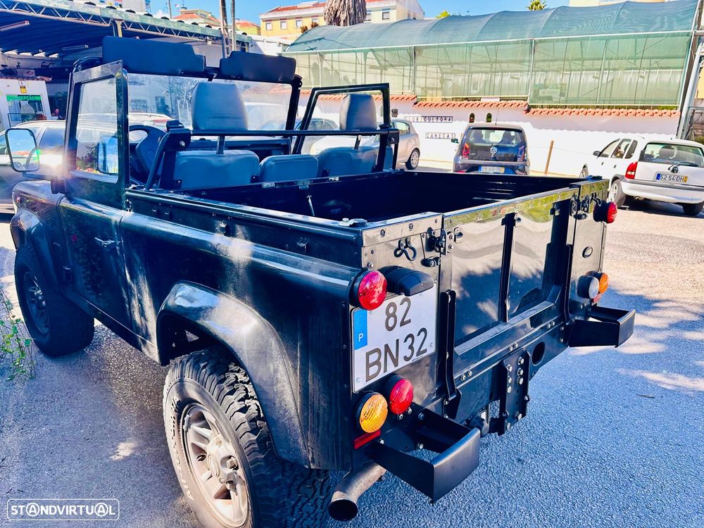 Land Rover Defender 90 2.5 Td5 E - 16