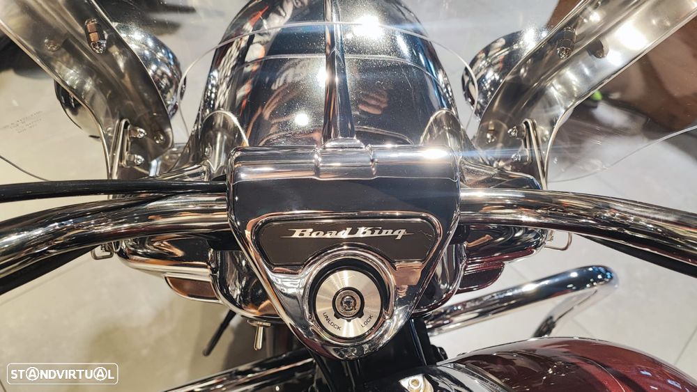 Harley-Davidson Road King - 12