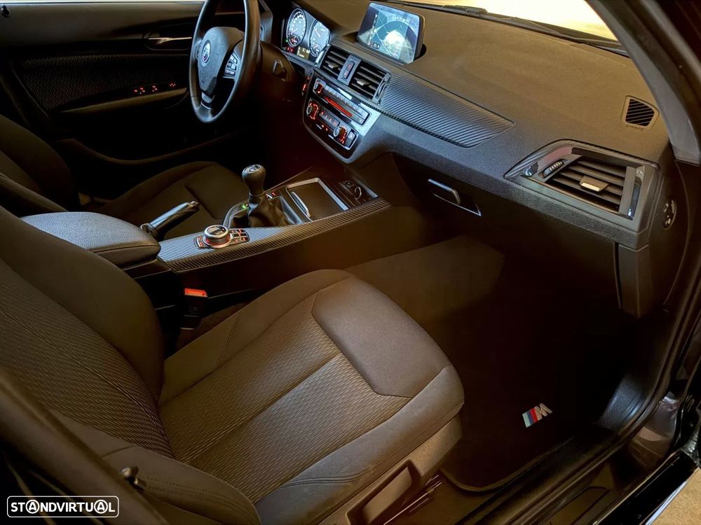 BMW 116 d Pack M - 51