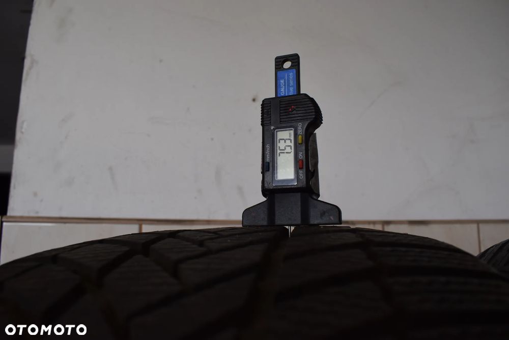 R19 255/50 Bridgestone Blizzak LM005 - 5
