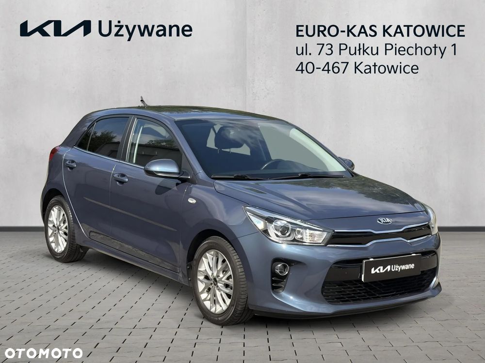 Kia Rio 1.4 L - 8