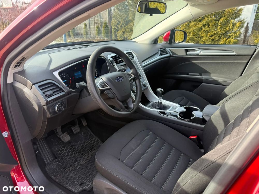 Ford Mondeo 1.5 TDCi ECOnetic Ambiente - 3