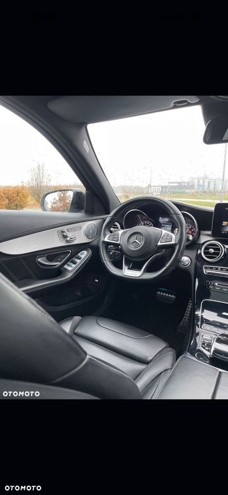 Mercedes-Benz Klasa C AMG 63 - 21
