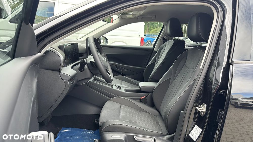 Volkswagen T-Roc 1.5 eTSI Style DSG - 22