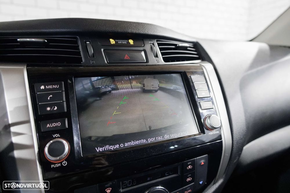 Nissan Navara 2.3 dCi CD 4WD | IVA Dedutível - 19