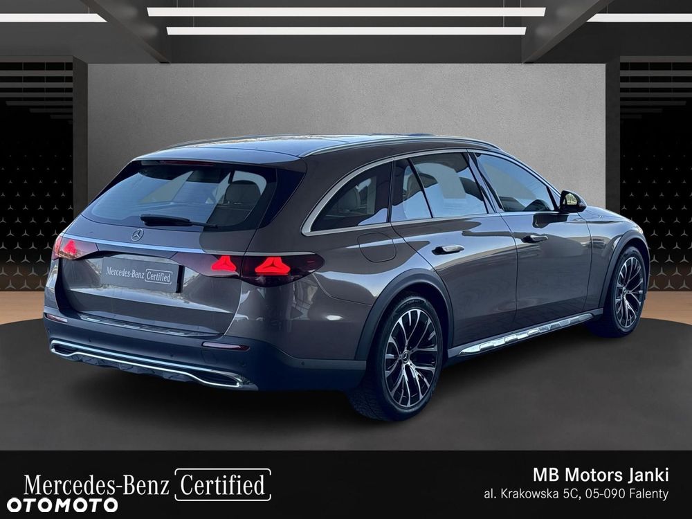 Mercedes-Benz Klasa E - 6