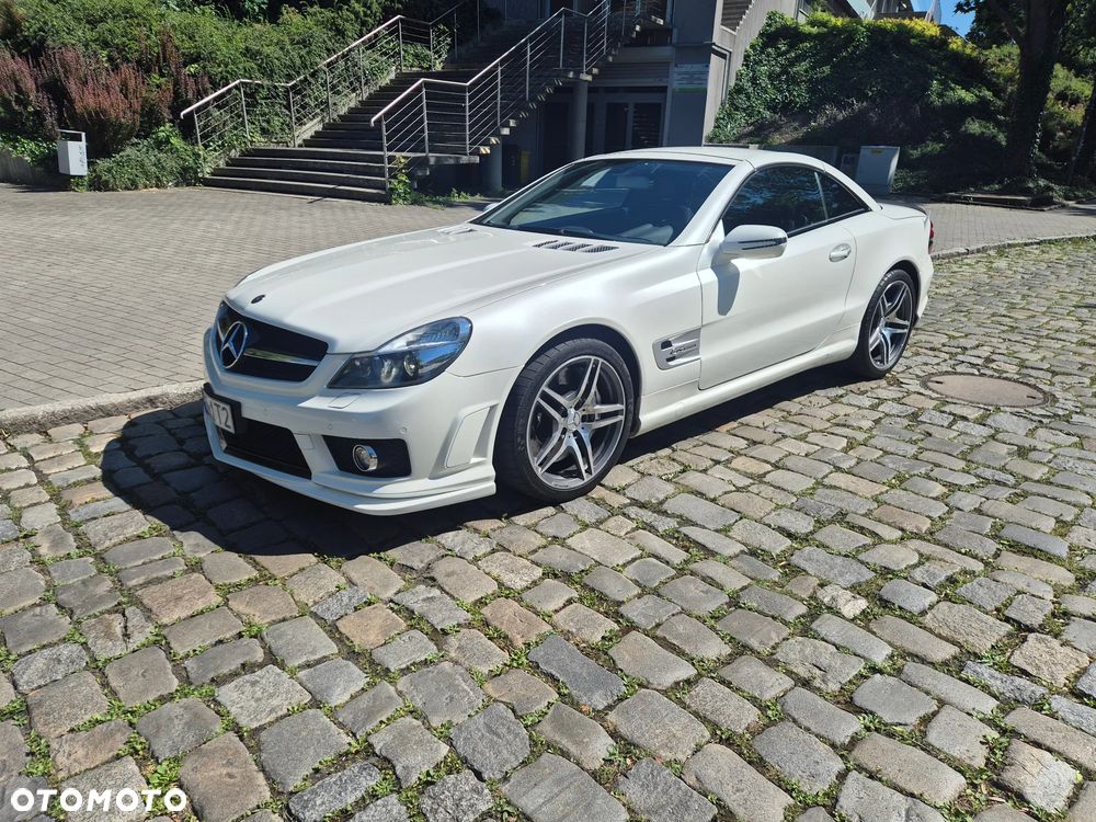 Mercedes-Benz SL 63 AMG - 1