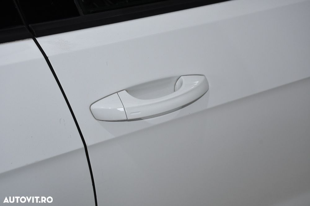 Volkswagen Golf - 14