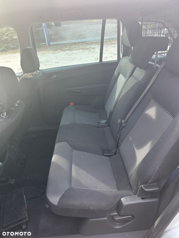 Opel Zafira 1.7 CDTI Cosmo - 9