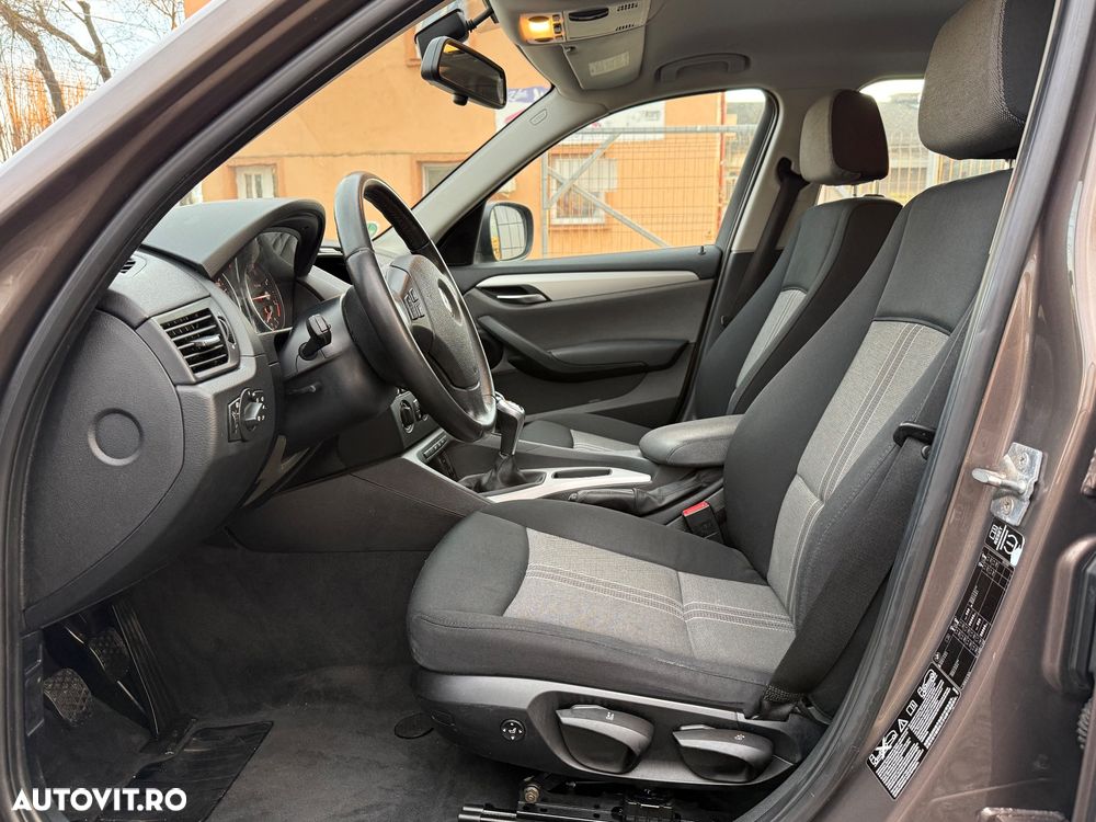 BMW X1 xDrive20d - 11