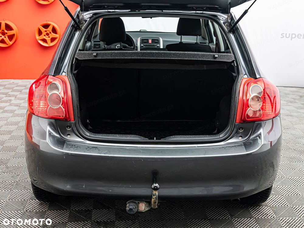 Toyota Auris - 24