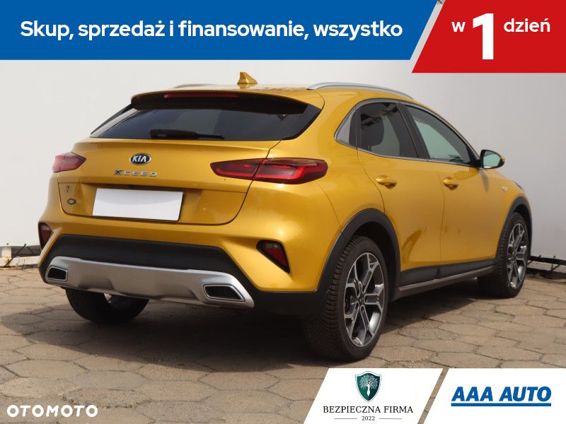 Kia XCeed - 6