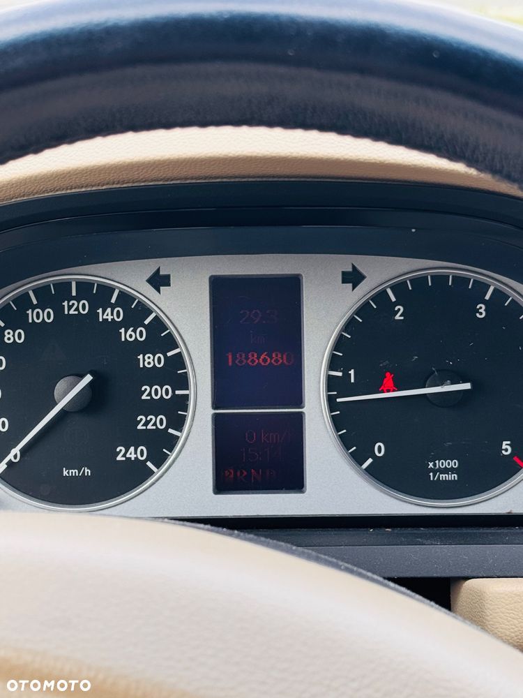Mercedes-Benz Klasa B 180 CDI Autotronic - 10