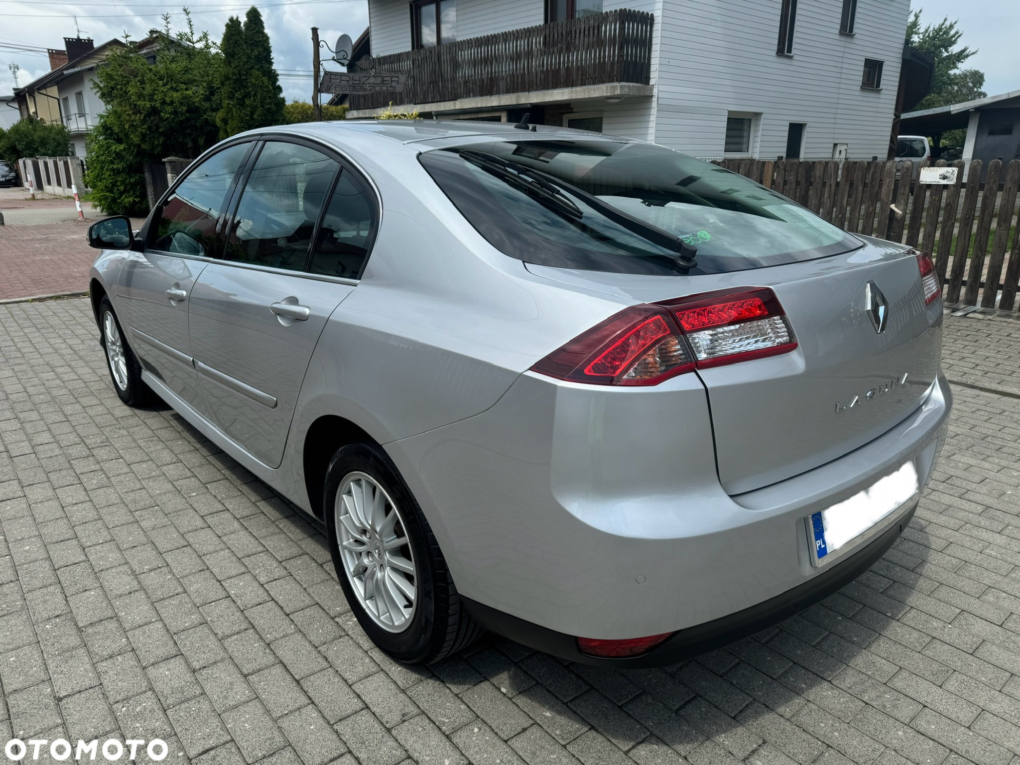 Renault Laguna - 4