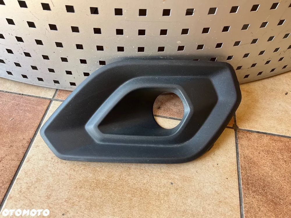 KRATKA ZDERZAKA HALOGENA PRZÓD PRZEDNIA PRAWA FORD TRANSIT TOURNEO COURIER 17-23 LIFT JT76-19952-BAW