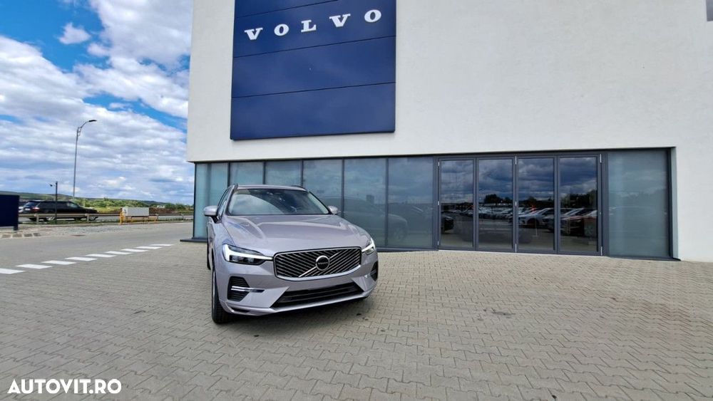 Volvo XC 60 B5 AT AWD MHEV Core - 2