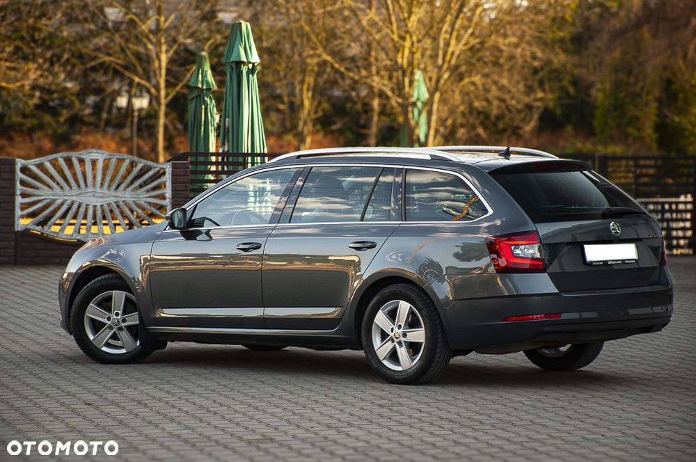 Skoda Octavia 2.0 TDI 4x4 DSG Style - 16