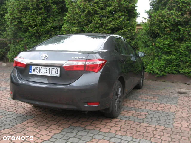 Toyota Corolla 1.6 Premium - 10