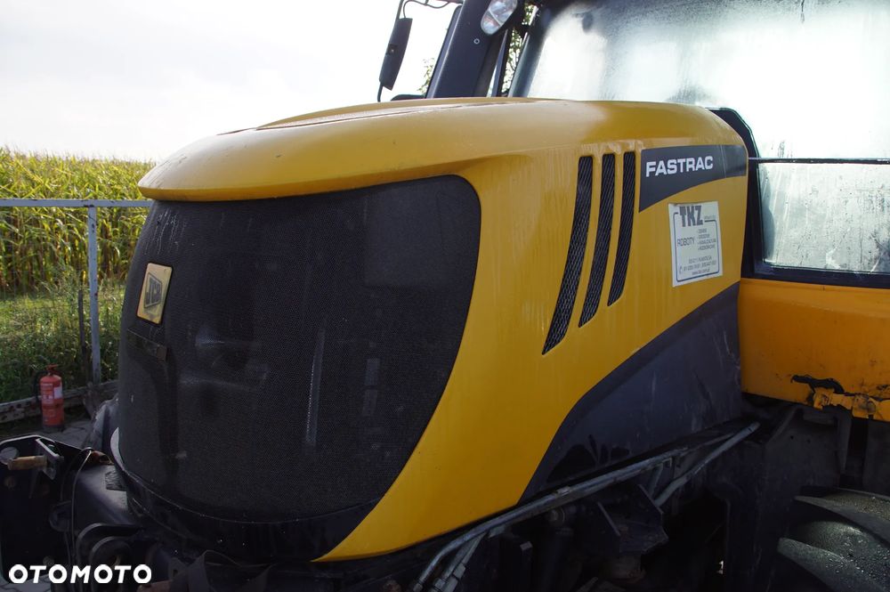 Jcb Fastrac 3230 2012 264km cumins na części masak silnik skrzynia zwolnica most dźwignia przełącznik kabina drzwi maska komputer licznik - 4