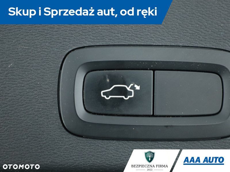 Volvo XC 40 - 15