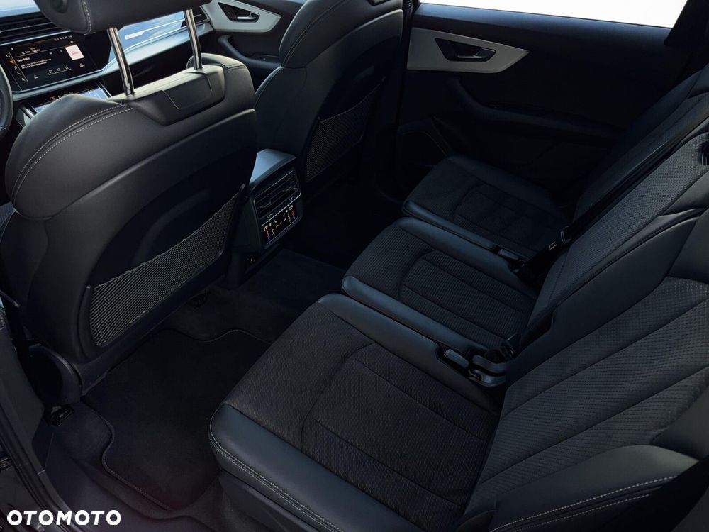 Audi Q7 55 TFSI mHEV Quattro S Line Tiptr - 10