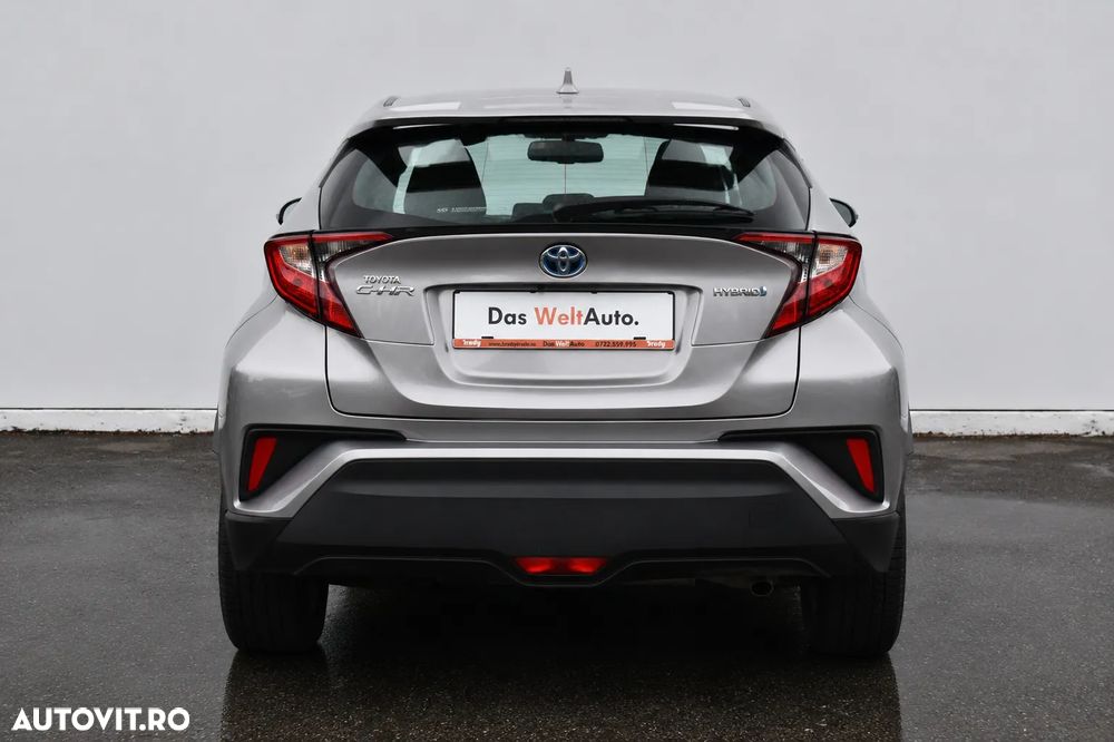 Toyota C-HR - 11