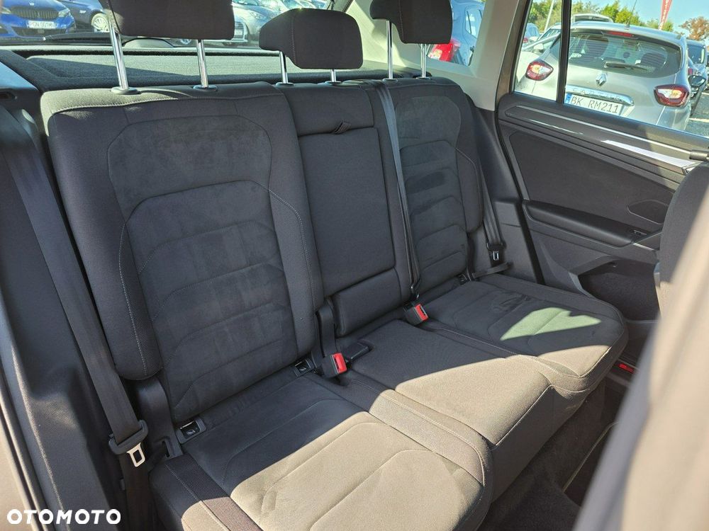 Volkswagen Tiguan 2.0 TDI SCR Urban Sport DSG - 23