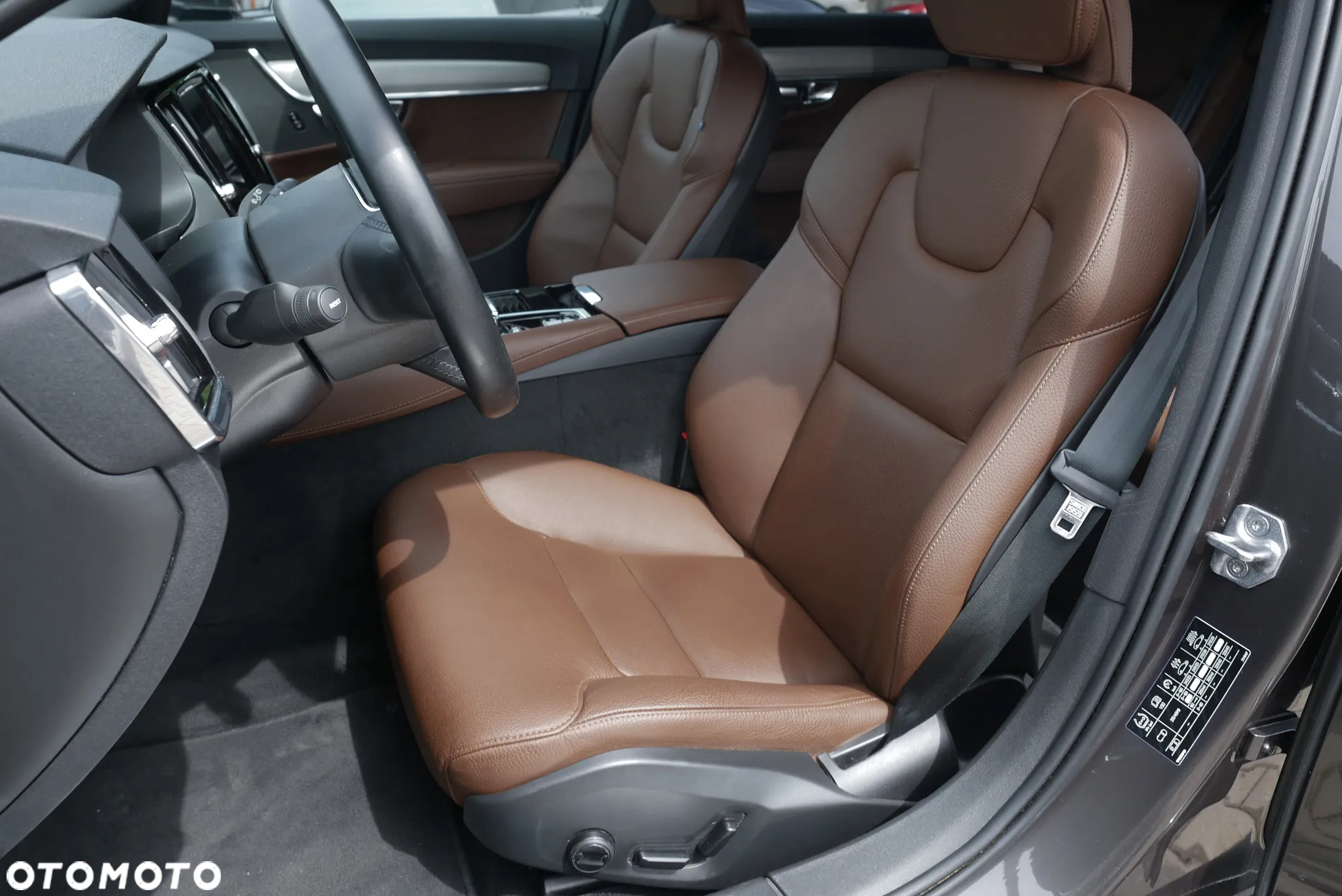 Volvo V90 T6 AWD Plug-In Hybrid Inscription Expression - 11