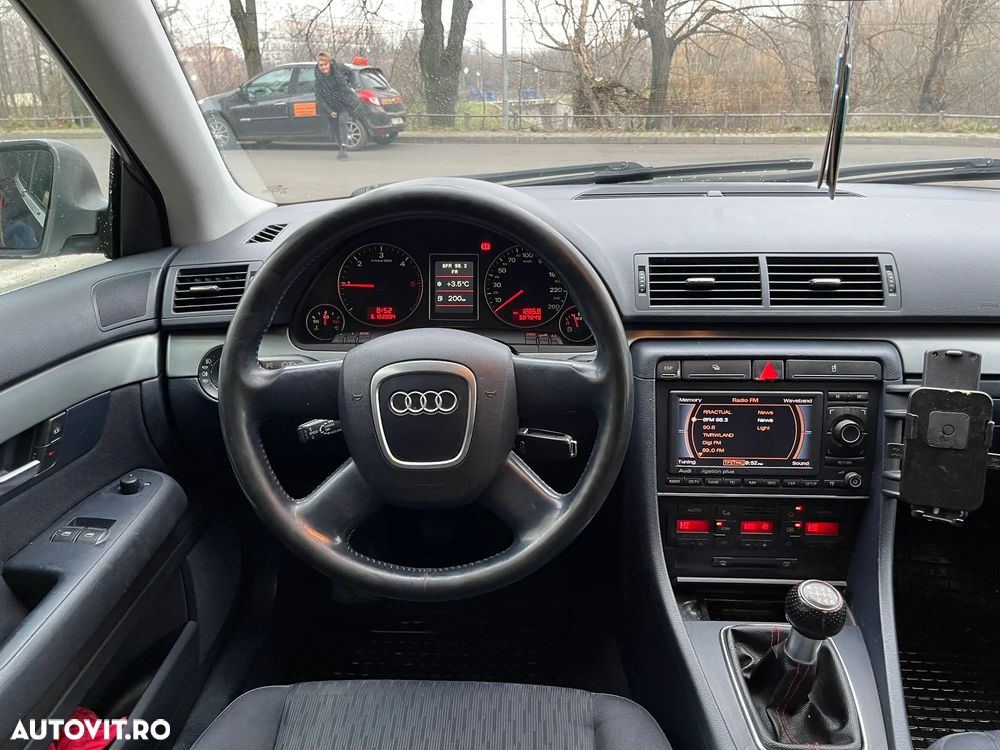 Audi A4 - 5