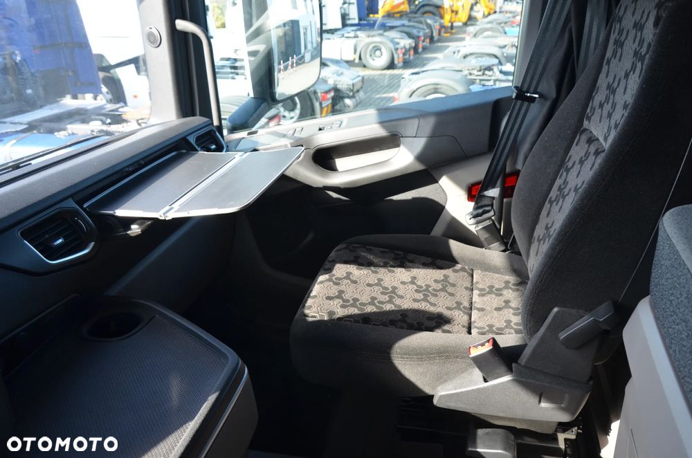 Scania 460 R SUPER / NEW MODEL / 2024r / KLIMA P. / ACC / LED / NAVI / 8336 - 11