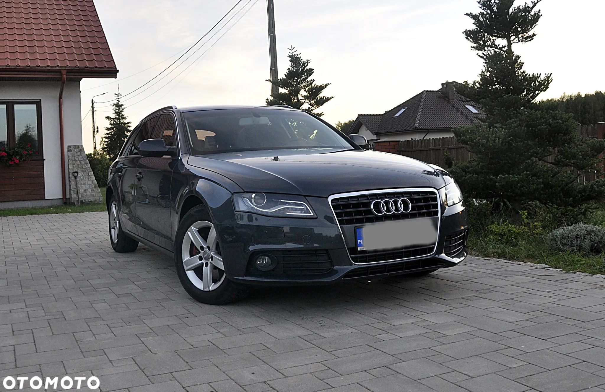 Audi A4 - 1