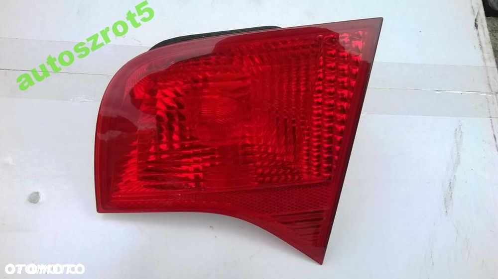 AUDI A4 B7 04-07 SEDAN LAMPA TYŁ PRAWA WEWNĘTRZNA - 1