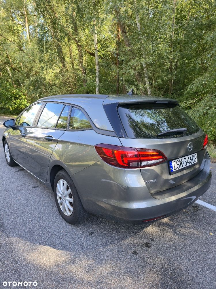 Opel Astra - 3