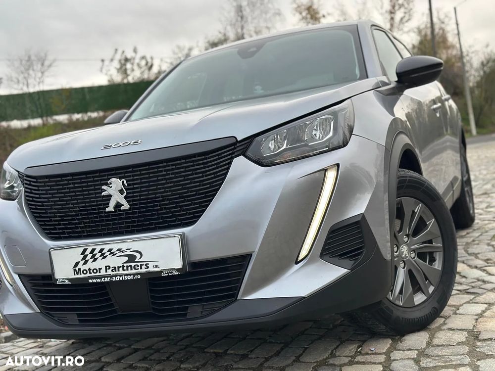 Peugeot 2008 1.2 L PureTech STT Allure - 15