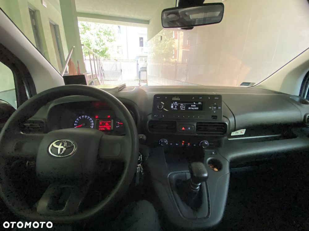 Toyota Proace City 1.5 D-4D Long 2,4t Active (bryg.) - 15