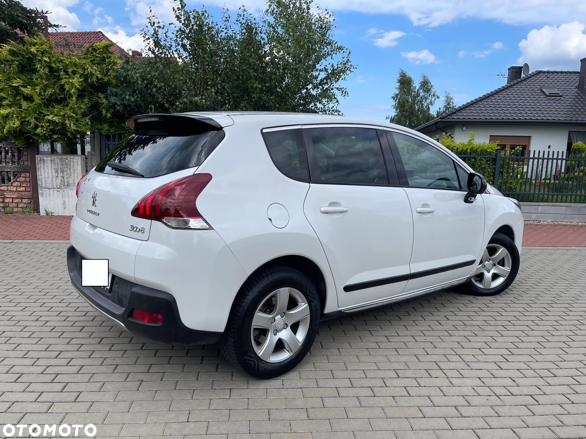 Peugeot 3008 Hybrid4 - 33