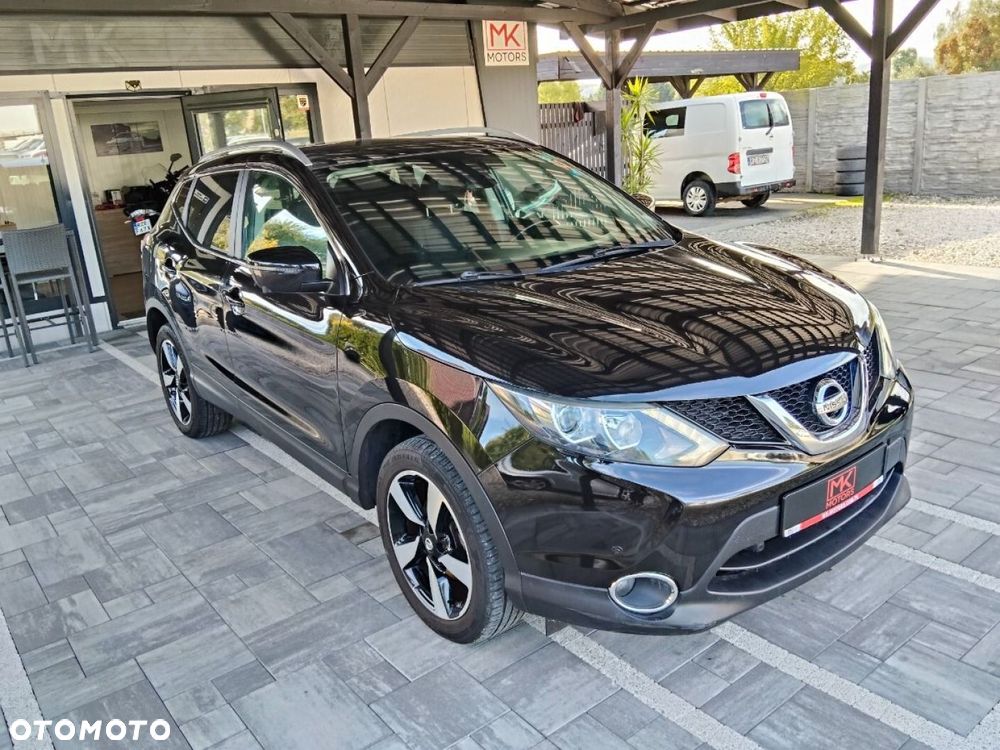 Nissan Qashqai - 2