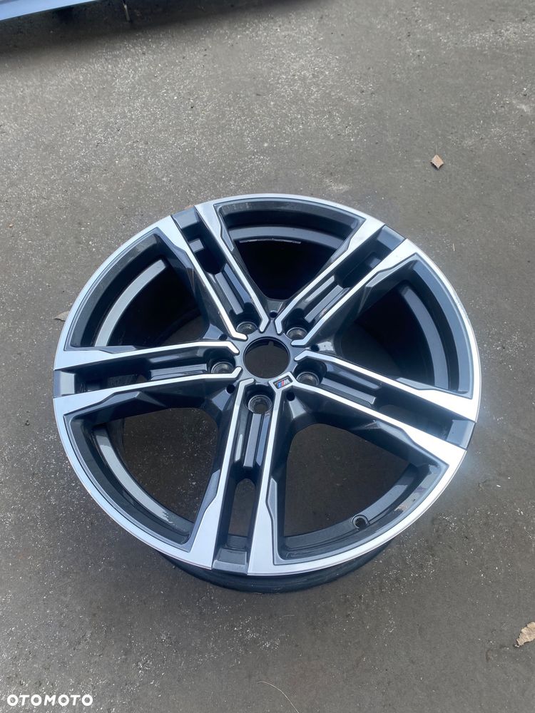 BMW 1 F40 2 II F44 F45 F46 X1 X2 M pakiet M-pakiet ORYGINALNA ! felga aluminiowa 18 cali.   8 J x 18  8Jx18  5x112 5 x 112  ET57 is 57  8092352  032625 alufelga STYLING 819M M819 - 4